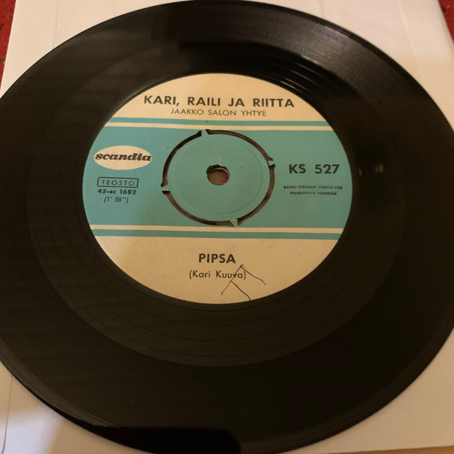 KARI, RAILI ja RIITTA: Pipsa * Rakkauden tie  * FIN 1964