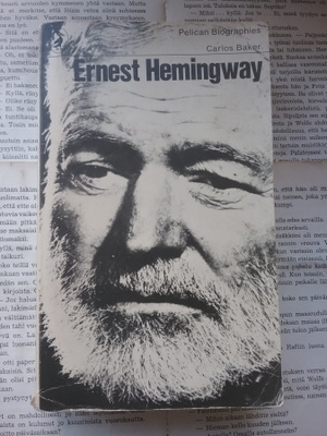Carlos Baker - Ernest Hemingway (paperback)