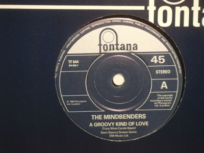The Mindbenders 7" A Groovy Kind Of Love/Love Is Good