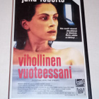 VIHOLLINEN VUOTEESSANI VHS EROOTTINEN TRILLERI - pikkukuva 1