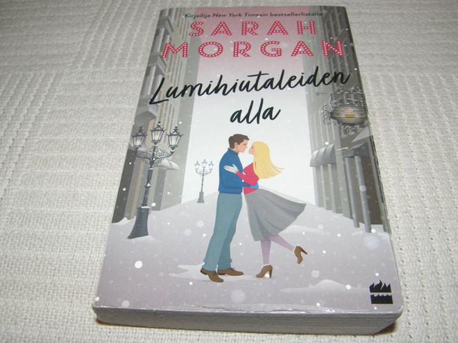 Sarah Morgan Lumihiutaleiden alla  -nid