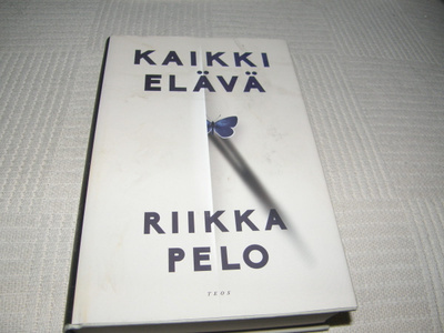 Riikka Pelo Kaikki elävä  -sid
