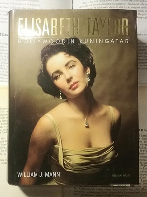 W. J. Mann - Elisabeth Taylor: Hollywoodin kuningatar (sid.)