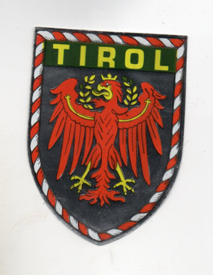 Itävalta:Tirol (matkailu/ matkalaukkuun? muovia?)