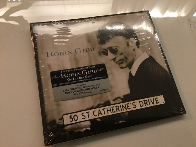 Robin Gibb bee gees . 50 st.catherine’s drive CD muoveissa