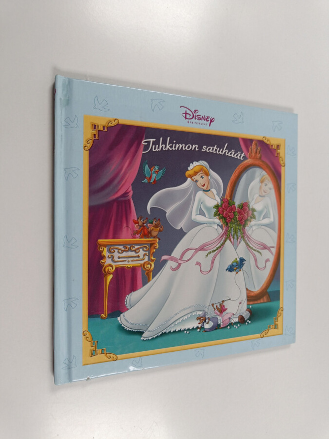 Walt Disney : Tuhkimon satuhäät