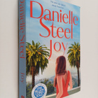 Danielle Steel : Joy - A Novel - pikkukuva 1