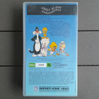 VHS: Väiski Vemmelsääri - Tuhat Ja Yksi Kanitarinaa (1982) - pikkukuva 2