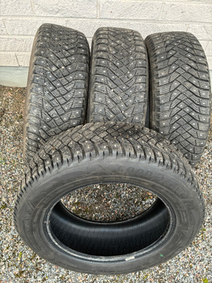 Goodyear UltraGrip Arctic 2 205/60r16 96t talvirenkaat