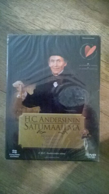 H.C. Andersenin SATUMAAILMA 4 ( DVD CD ja Kirja) UUSI