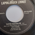 Lapinlahden Linnut - Tyttö Huutaa Hii - pikkukuva 1