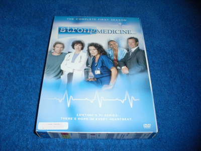 STRONG MEDICINE (1-KAUSI)