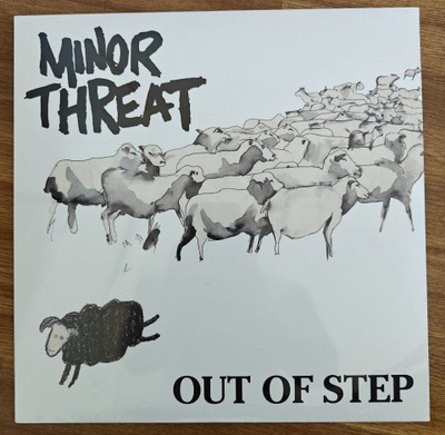 Minor Threat - out of step LP (uusi, muoveissa)