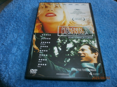 PERHONEN LASIKUVUSSA - DVD