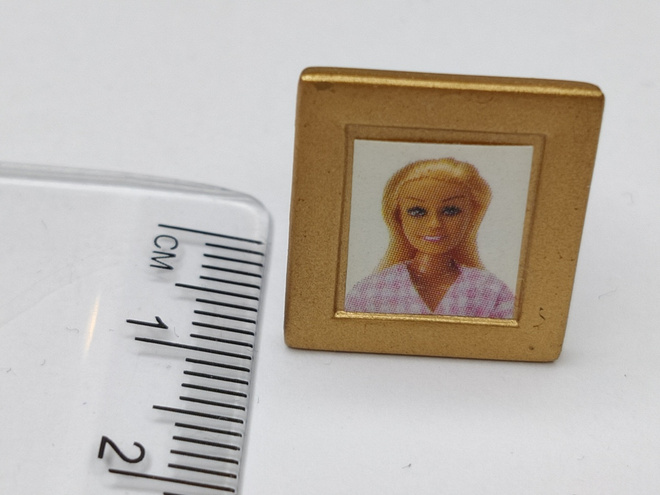 Lundby nukkekodin valokuvakehys