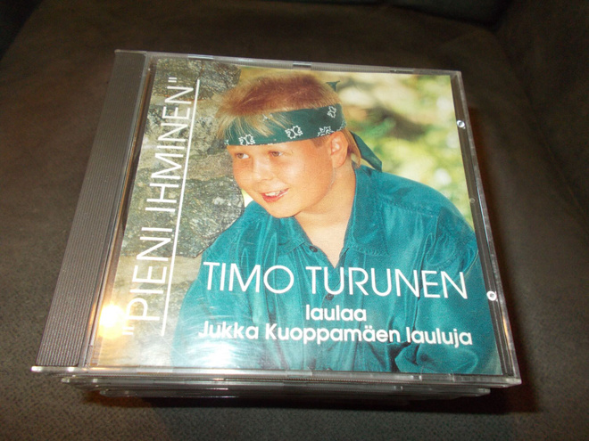 CD TIMO TURUNEN ** PIENI IHMINEN **