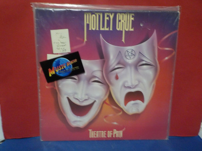 MÖTLEY CRUE - THEATRE OF PAIN M-/EX- 1ST EU -88 PRESS LP