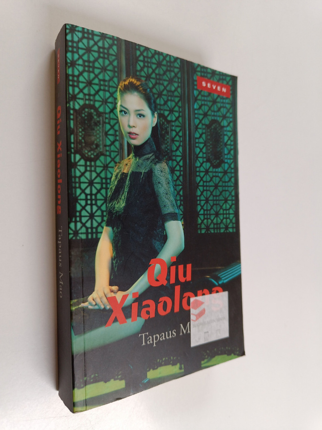 Xiaolong Qiu : Tapaus Mao