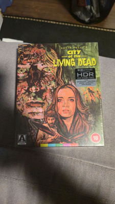 City of the living dead 4k