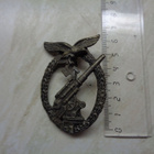 Natsi-Saksa WW2 - ilmatorjunnan isokokoinen merkki - pikkukuva 1