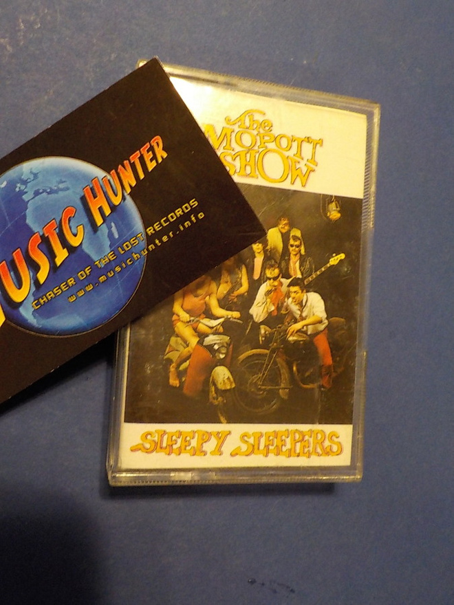 SLEEPY SLEEPERS - THE MOPOTT SHOW C-KASETTI