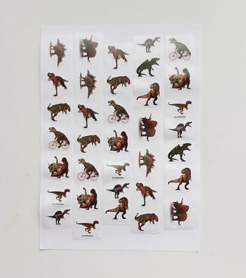 35 kpl/arkki DINOSAURUSTARROJA Yht.hint. 1,20 €