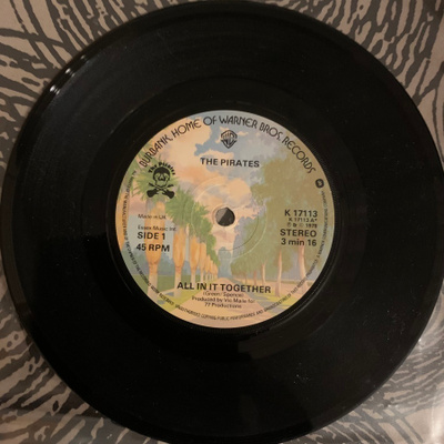 THE PIRATES: All In It Together * Dr. Feelgood.* UK 1978