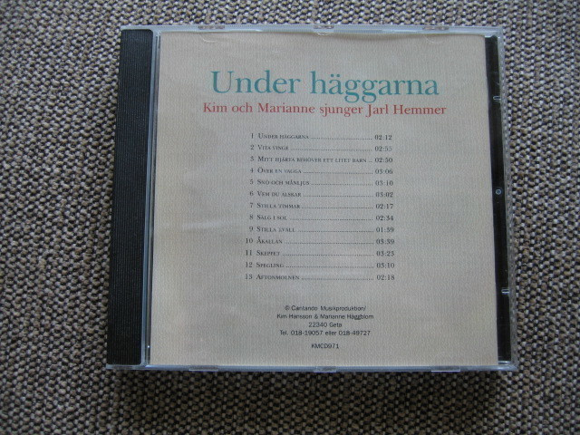 UNDER HÄGGARNA - KIM OCH MARIANNE SJUNGER JARL HEMMER