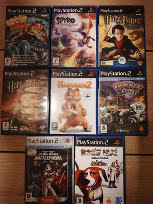Playstation2 pelejä nippuna.