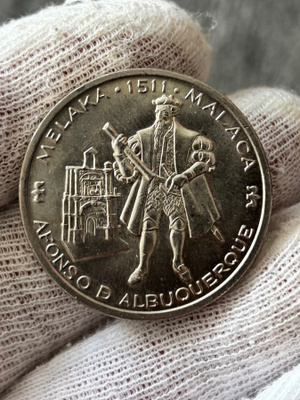 Portugali 200 Escudo.