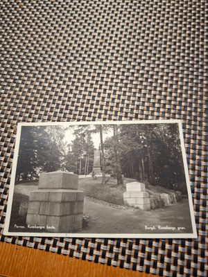 8Z Porvoo Runebergin hauta