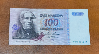 100 markkaa v. 1976 N-tähti, vain 120 000 kpl