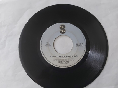 KARI TAPIO - TANSSI LOPPUUN RAKKAUDEN 7 " Single