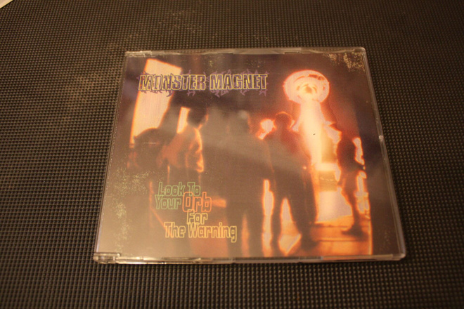 Monster Magnet – Look To Your Orb For... AUSTRALIA CDS