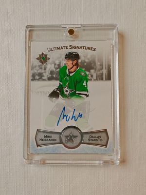 Miro Heiskanen - 22-23 Ultimate Signatures