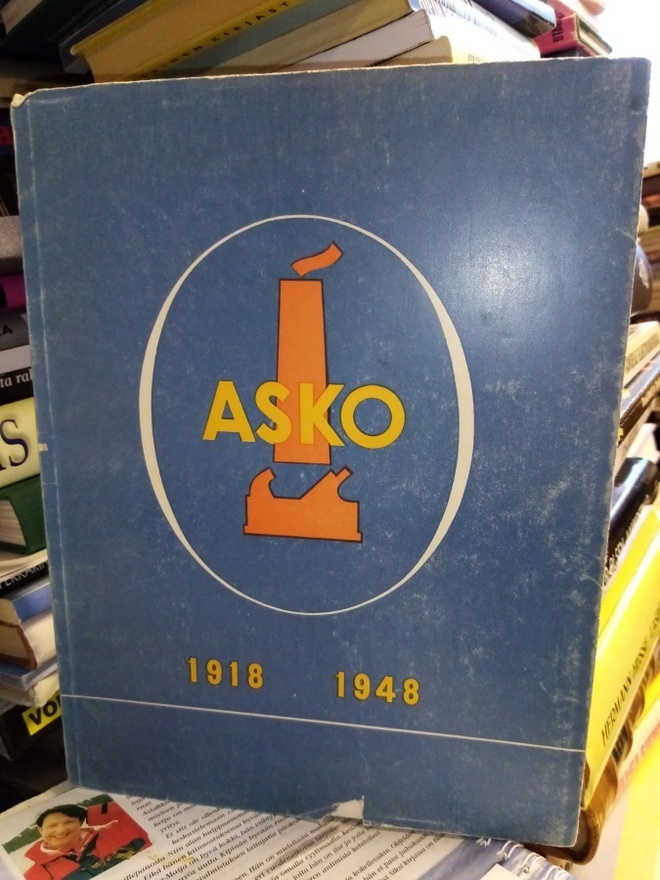 SAALASTE : ASKON TEHTAAT OY 1918 -  1948 ( SIS POSTIKULU)