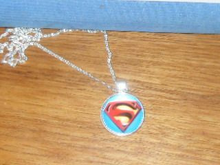 Kaulakoru Teräsmies-Superman