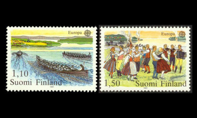 879-80 ** Europa kansanperinteet (1981)