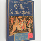 Peter Levi : The life and times of William Shakespeare - pikkukuva 1