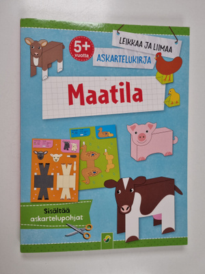 Leikkaa ja liimaa askartelukirja : Maatila