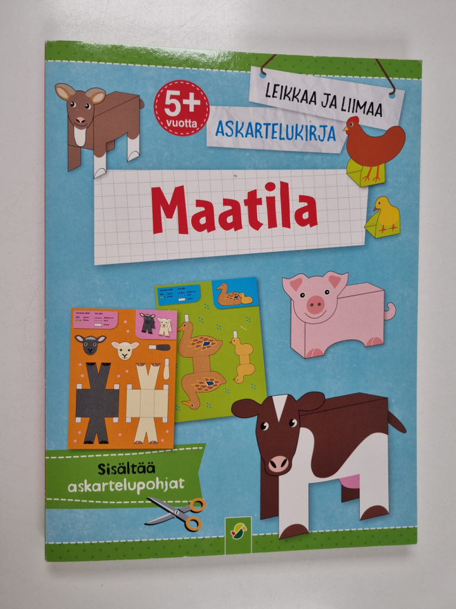 Leikkaa ja liimaa askartelukirja : Maatila
