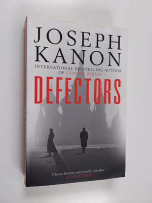 Joseph Kanon : Defectors
