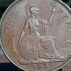 Vuoden 1937 One Penny -kolikko muovikapselissa. Halkaisija 3 - pikkukuva 2
