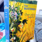 Enni Mustonen  : Onni asuu maalla ( SIS POSTIKULU  ) - pikkukuva 1
