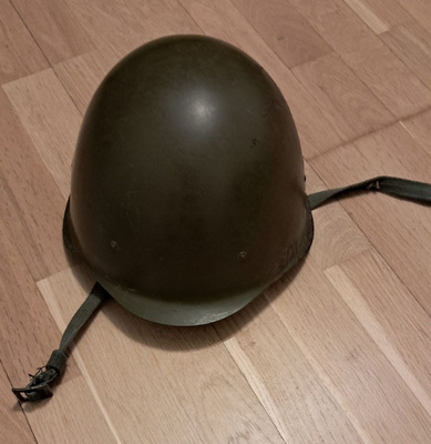 Puna-armejan aito kypärä CCCP