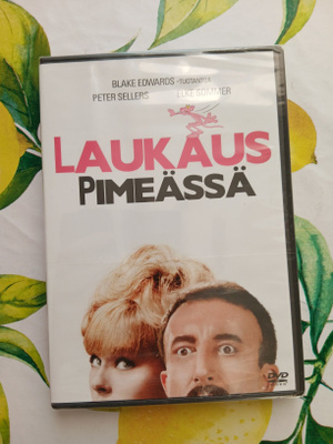 Laukaus pimeässä DVD