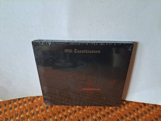 Olli Taavitsainen:Leskentekijä CD (avaamaton)