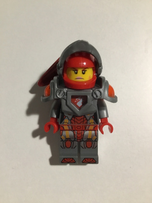 Lego minifiguuri - Nexo Knights - Macy Halbert