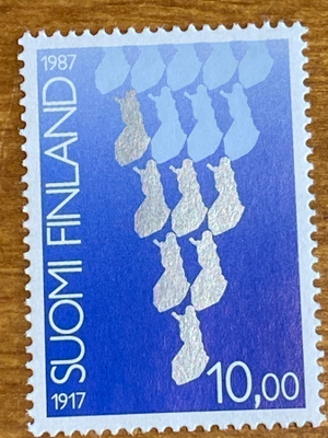 ITSENÄINEN SUOMI 70 VUOTTA PARI**