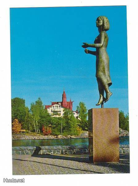 HELSINKI: Rauhanpatsas (Essi Renvall)